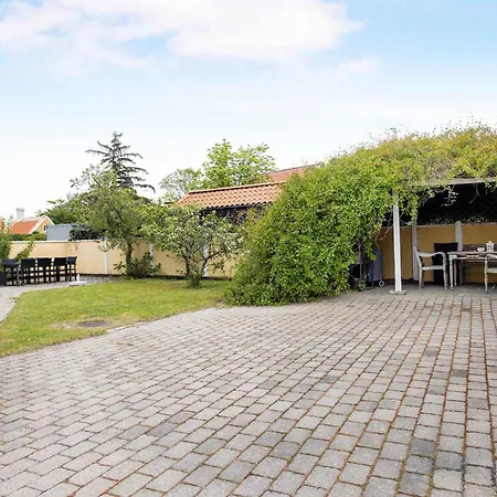 Located In The Center Apartmán