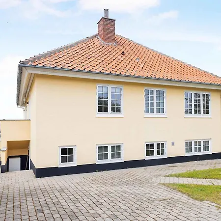 Located In The Center Apartmán